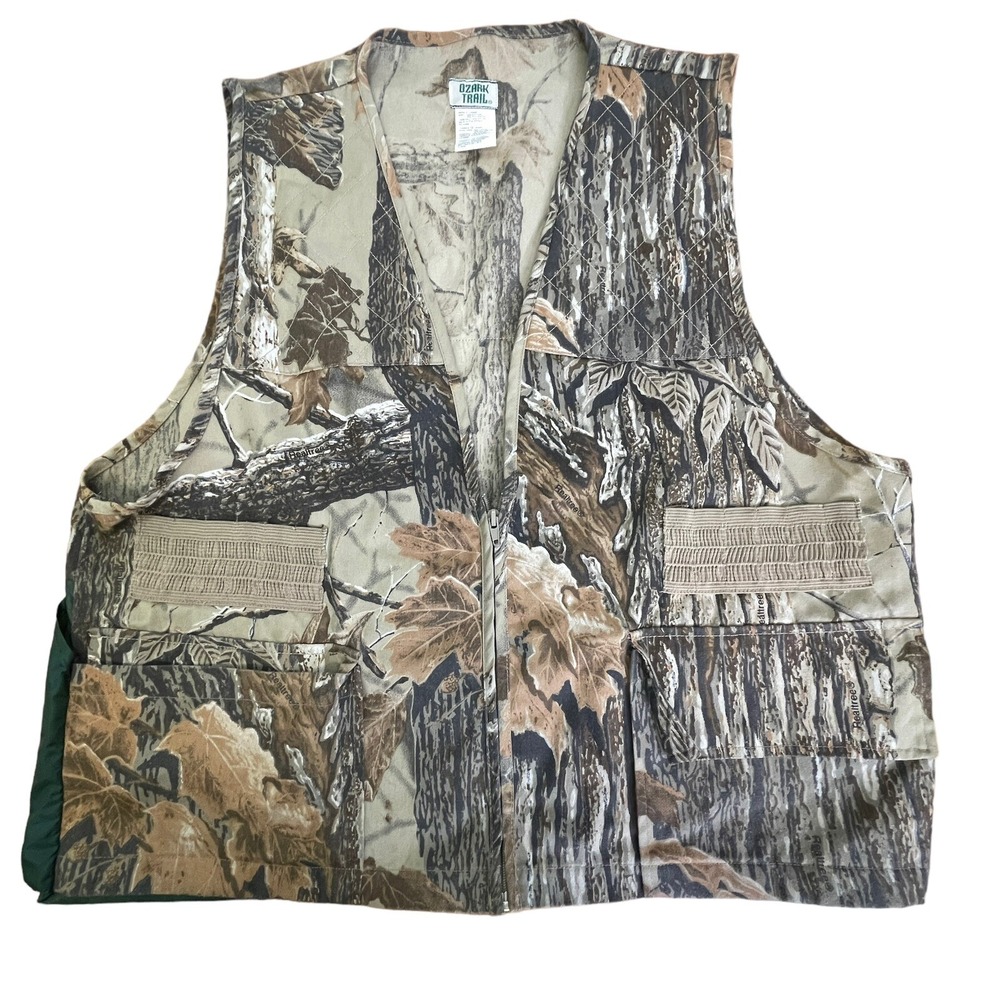 Ozark Trail Hunting Vest Mens Large Camouflage Zip Hiking Fishing Outdoors EUC